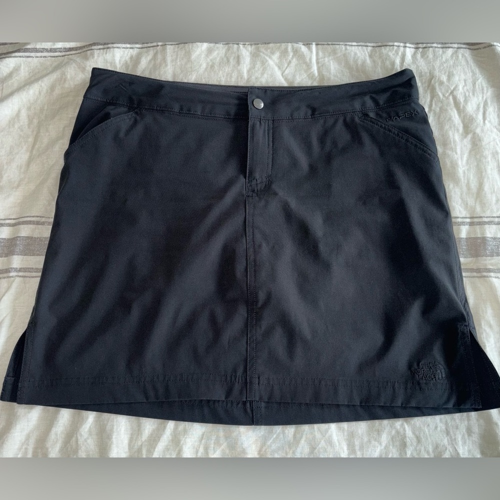 The North Face Apex Skort Skirt Black Athleisure Athletic Large Size 10 - Picture 6 of 12